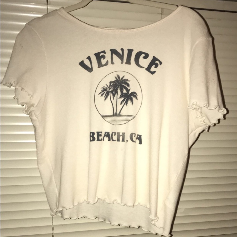 American Eagle shirt.